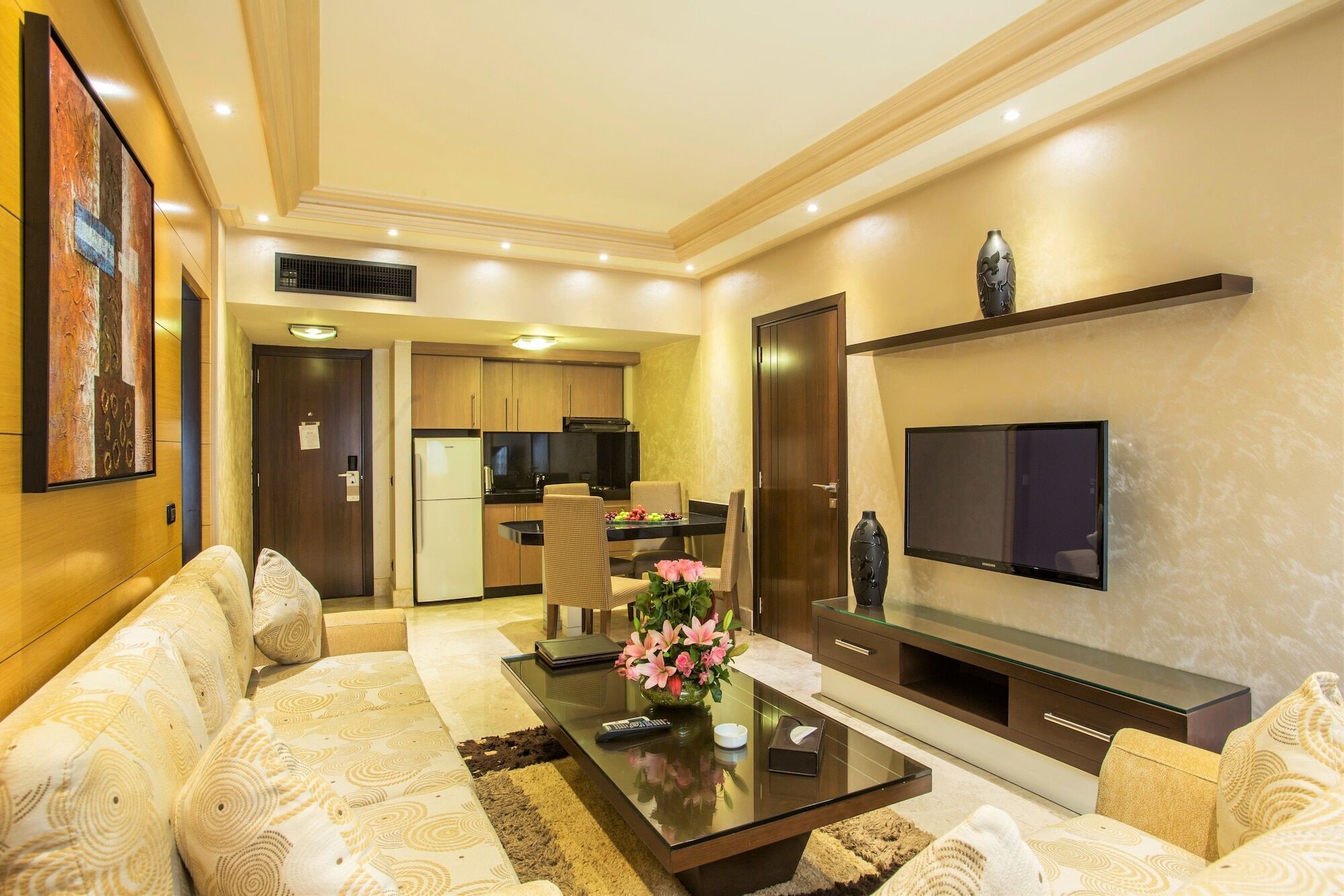 Imperial Suites Hotel ベイルート エクステリア 写真